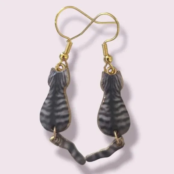 Gray Tabby Kitty Cat Dangling Earrings
