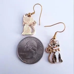 Kitty Cat Tabby Small Bow Dangling Hook Earrings